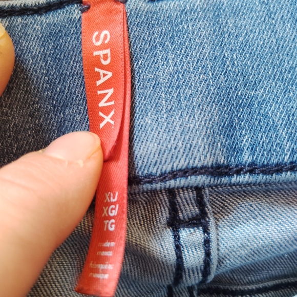 SPANX Shape Everywhere Kick Flare Jeans - Indigo Blue XL - Picture 13 of 13